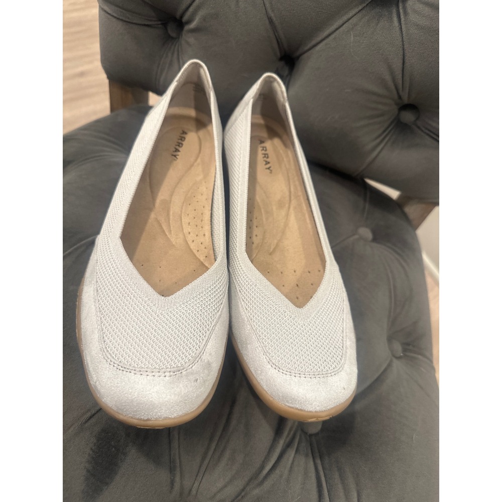 Array Texy Womens 10.5M Light Gray Knit Slip On Ballet Flats comfort spring